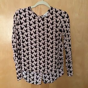H&M size 4 goose design top